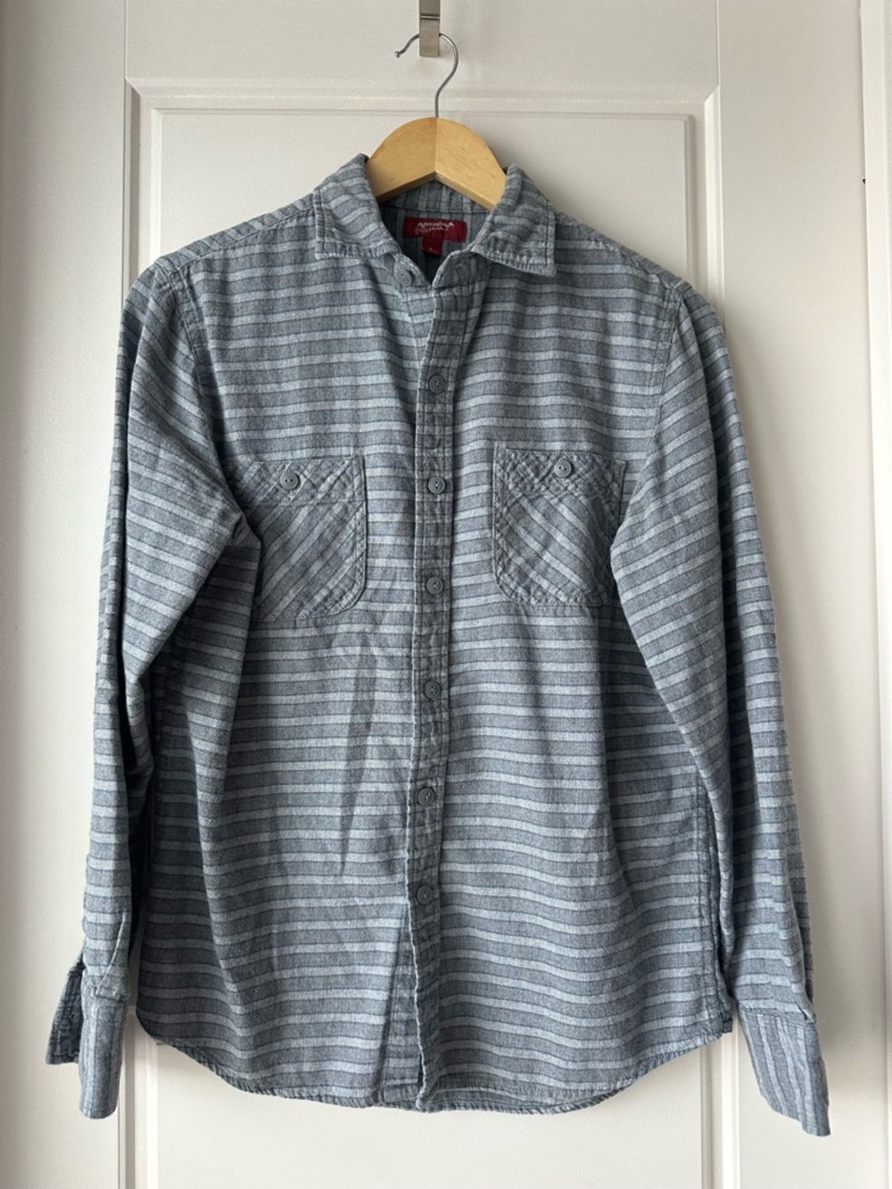 Arizona Jean Company Light Gray Striped Button-Down Shirt